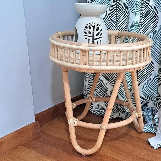 Rattan Round Coffee/side table /Michel - IrregularLines