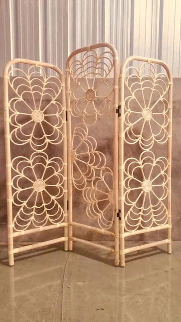 Loulou Rattan Paravan, Divider - IrregularLines
