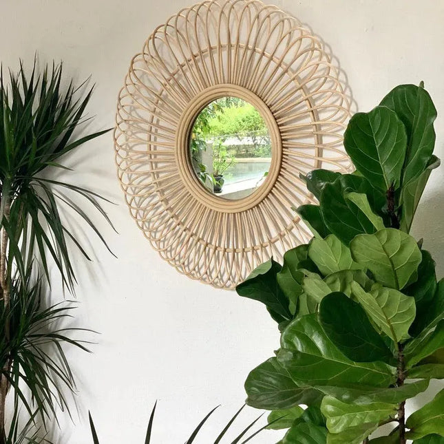 Flower Mirror - IrregularLines