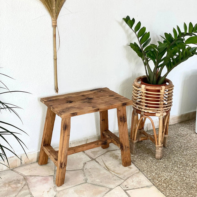 Reclaimed teak Stool - IrregularLines