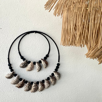 Black African Necklace with Shells - IrregularLines