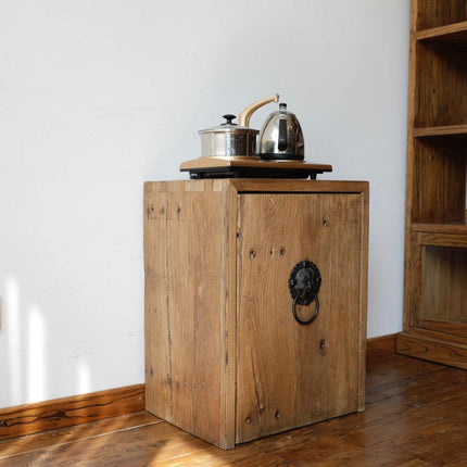 Rustic Tea Cabinet Thias - IrregularLines