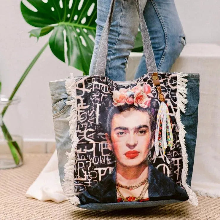 Made in Mexico Frida Kahlo Keychain Coin Purse – SharpSpirit