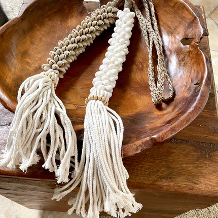 Amond Curtain Ties With Beige Seashells - IrregularLines