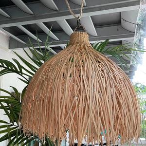 Doris Pendant light - IrregularLines